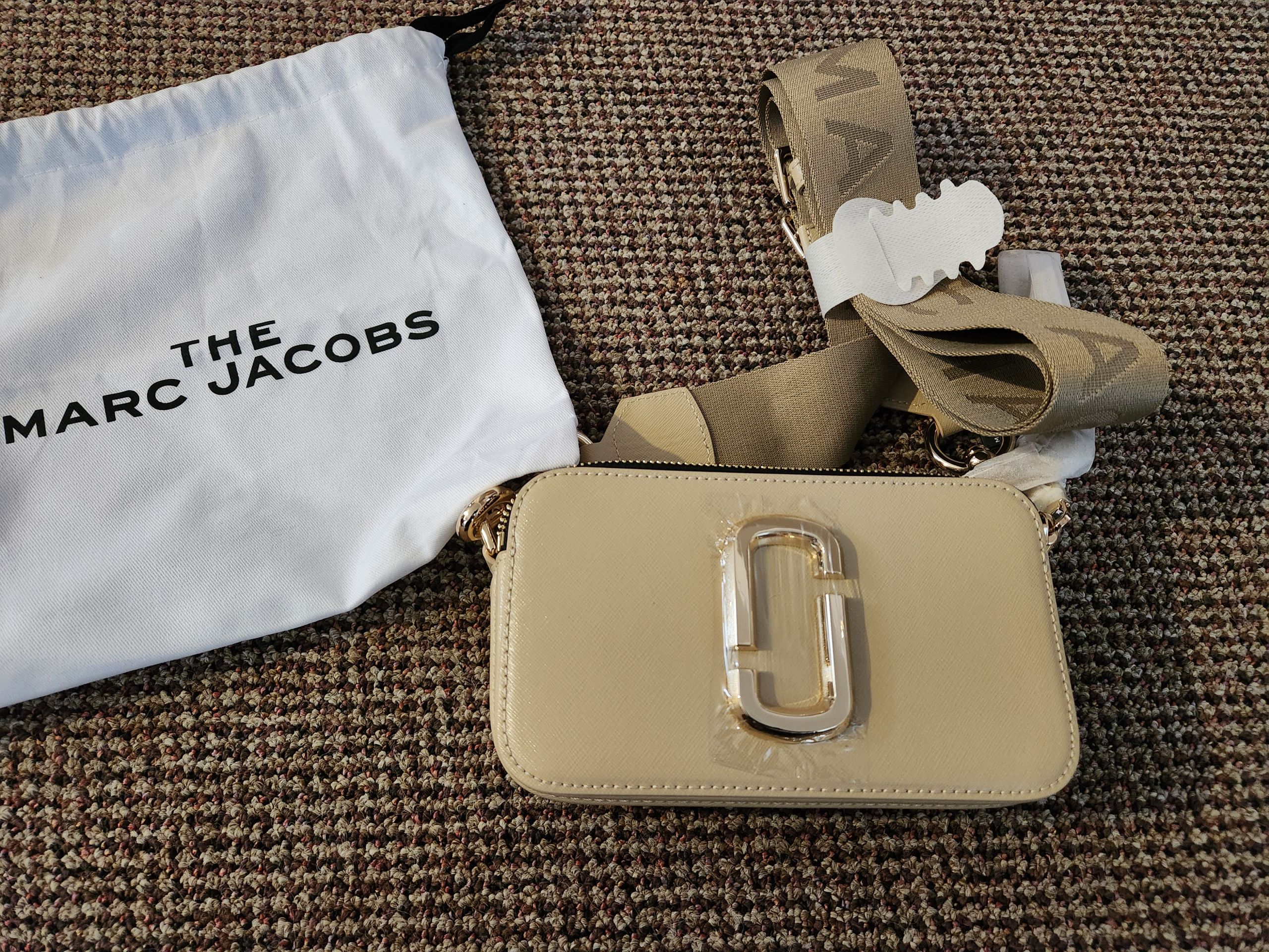 Marc Jacobs The Snapshot Bag In Khaki